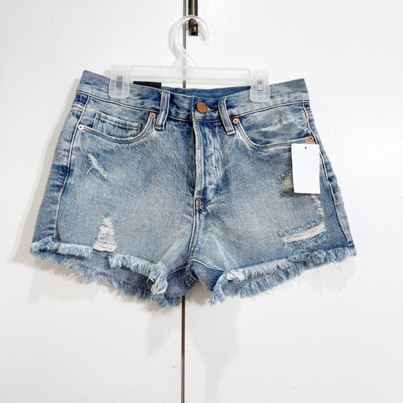 Blank NYC Hollyweird Distressed Jean Shorts Size 26 - Picture 2 of 5